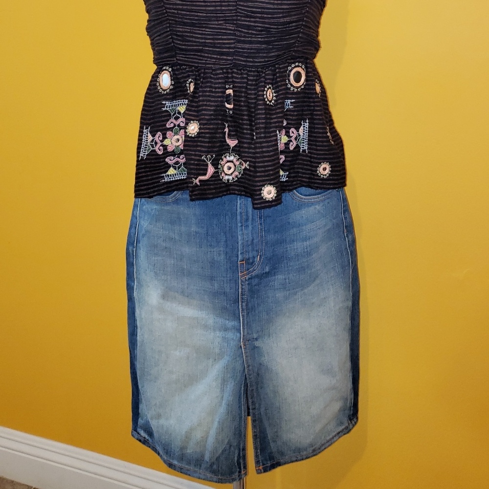 7 For All Mankind Jeans Skirt Size 27